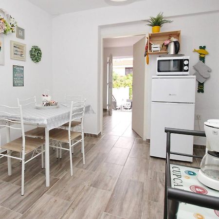 Apartments Rozanda บัชกา ภายนอก รูปภาพ