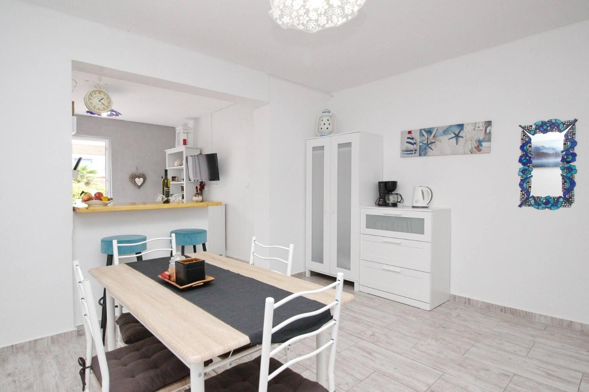 Apartments Rozanda บัชกา ภายนอก รูปภาพ